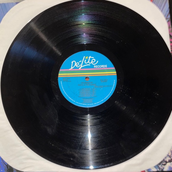 Kool & the Gang Celebrate! De-Lite Records Vinyl Record 33 1/3 RPM Stereo - Picture 11 of 12
